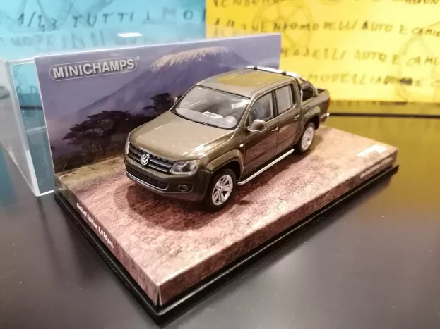 Minichamps Volkswagen Amarok Pick-up 2009 1:43 436058361