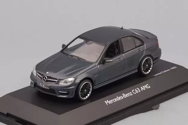 Schuco Mercedes C-class C63 Amg Mopf 2011 1:43 4976