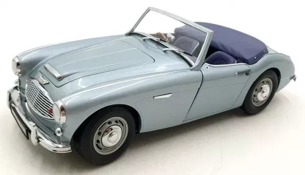 Kyosho Austin Healey 100 6 Spider 1956 1:18 08144SB