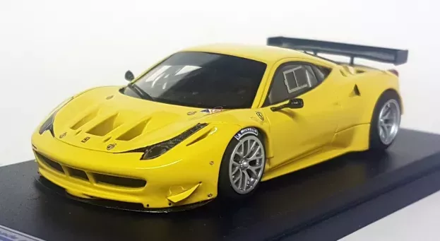 Looksmart Ferrari 458 Italia 8c Gt2 2011 1:43 LS390E