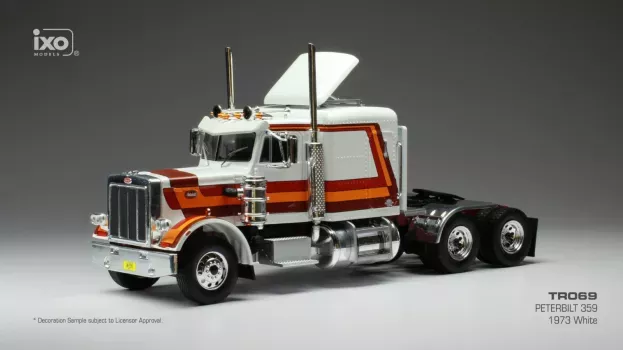 IXO Models Peterbilt 359 Tractor Truck 3-assi Bull Nose 1973 1:43 TR069