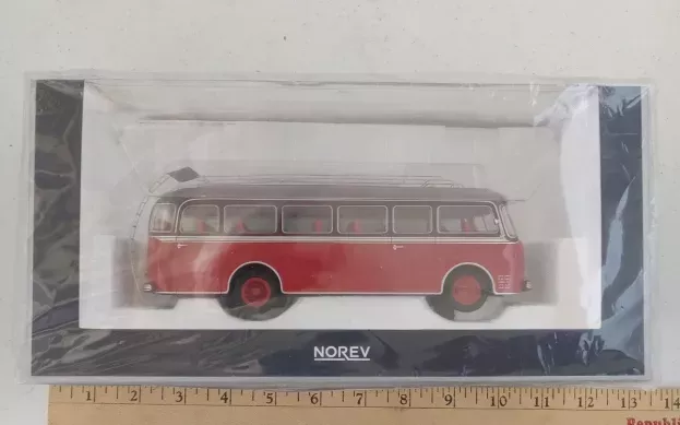 Norev Panhard K173 Autobus 1949 1:43 521200