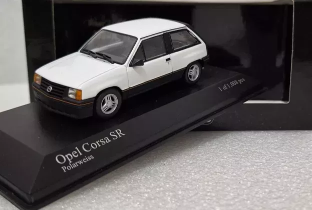 Minichamps Opel Corsa Sr 1983 1:43 400045004