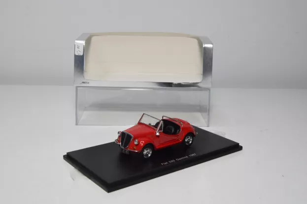 Spark Fiat 500 Gamine Spider 1967 1:43 S1498