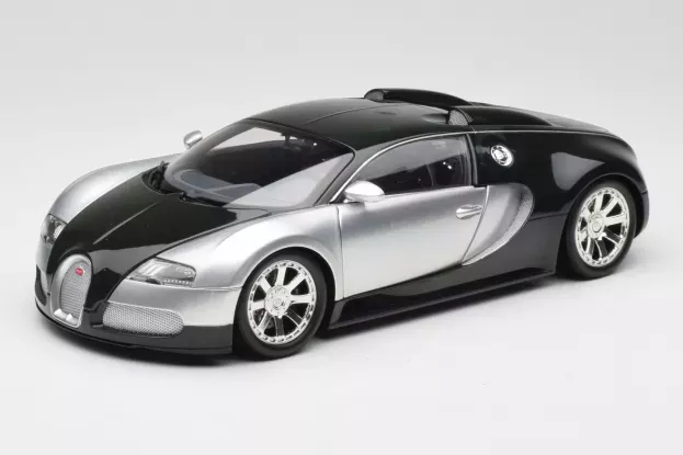 Minichamps Bugatti Eb16.4 Veyron Edition Centenaire 2009 1:18 100110852