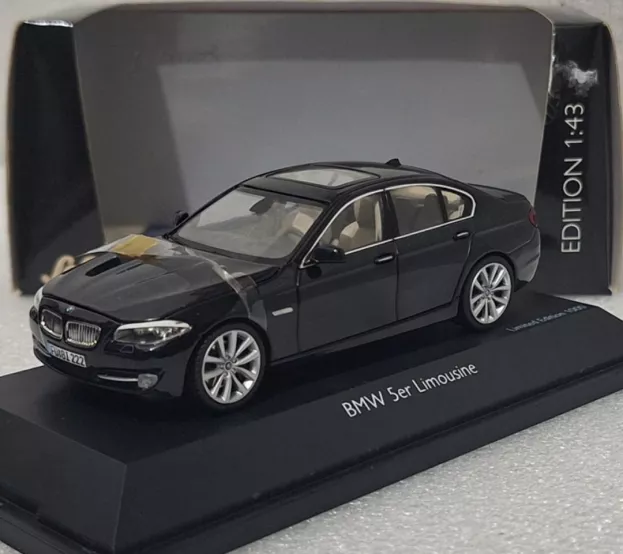 Schuco Bmw 5-series 550i f10 2010 1:43 7217