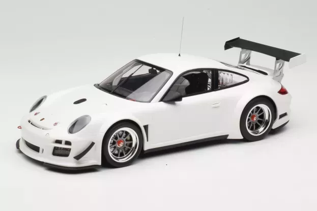 Minichamps Porsche 911 997-2 Gt3r Coupe 2010 1:18 151108900