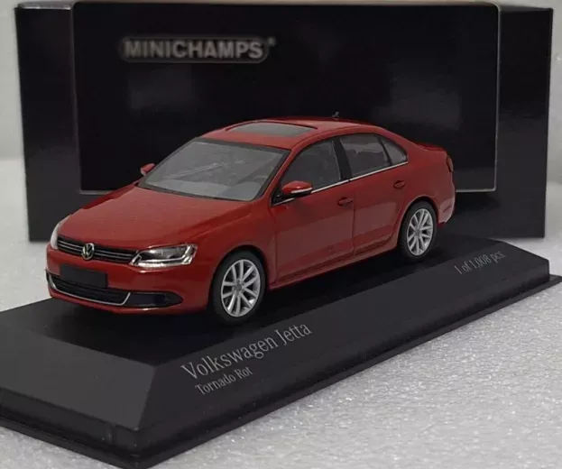 Minichamps Volkswagen Jetta 4-door 2010 1:43 400059001