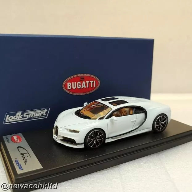 Looksmart Bugatti Chiron Sky View 2018 1:43 LS494A