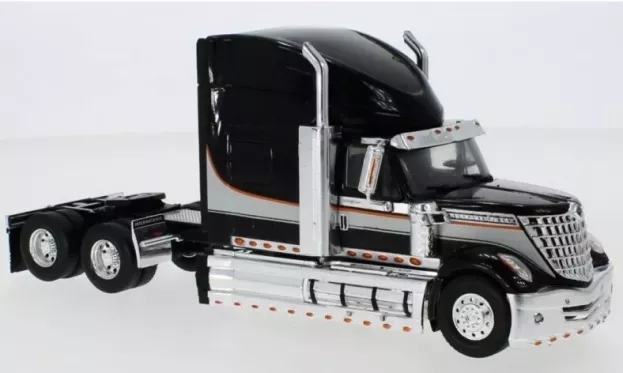 IXO Models International Lonestar Tractor Truck 3-assi 2010 1:43 TR080
