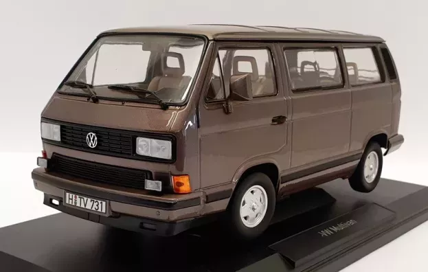 Norev Volkswagen T3 Multivan Minibus 1990 1:18 188543