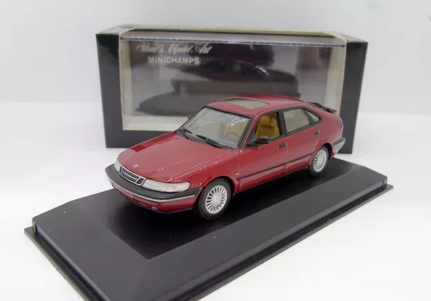 Minichamps Saab 900 Saloon 1995 1:43 430170501