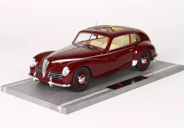 BBR Alfa Romeo 6c 2500 Freccia D'oro Open Roof 1949 Con Vetrina With Showcase 1:18 BBRC1812C