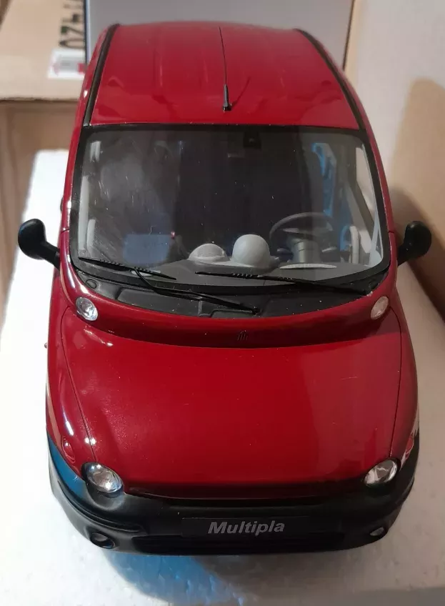 Ottomobile Fiat Multipla 2001 1:18 OT420