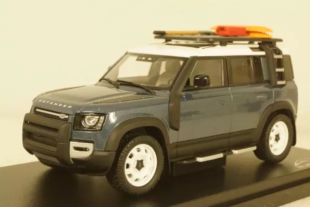 Almost Real Land Rover New Defender 110 2020 1:43 ALM410802