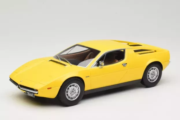 Minichamps Maserati Merak 1974 1:18 107123760