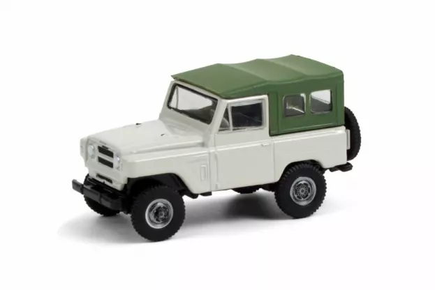 Greenlight Nissan Patrol 60 Soft-top Closed 1973 1:64 47070D
