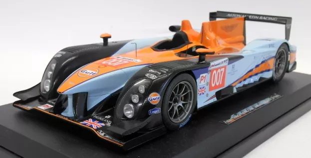 Spark Aston Martin Amr-one Gulf N 007 22th 24h Le Mans 2011 S.mucke D.turner C.klien 1:18 A06MC1-18