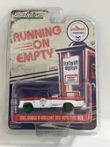 Greenlight 1:64 1965 Dodge D-100  Pick Truck Long Bed With Tool Box 41030A CHASE