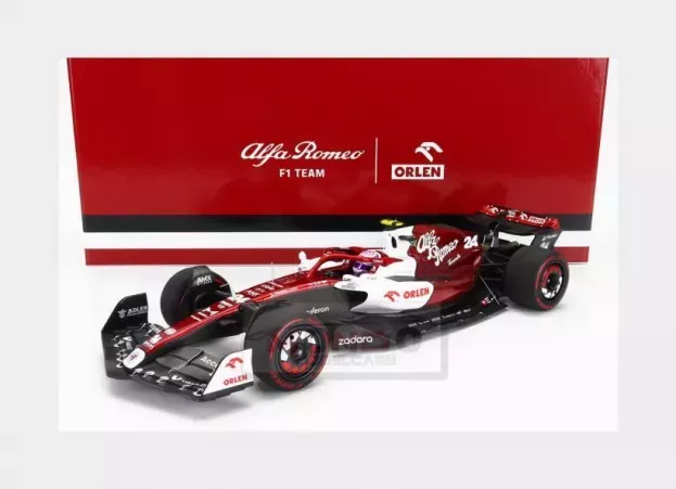 Minichamps Alfa Romeo F1 C42 Team Orlen Racing N 24 10th Bahrain Gp 2022 Guanyu Zhou 1:18 147220124