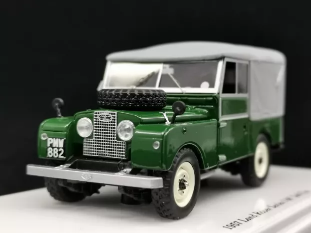 Truescale Land Rover Land 88 I Series Soft-top 1948 1:43 TSM144325