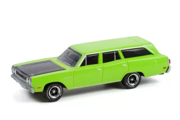 Greenlight Plymouth Satellite Station Wagon 1970 1:64 36040C