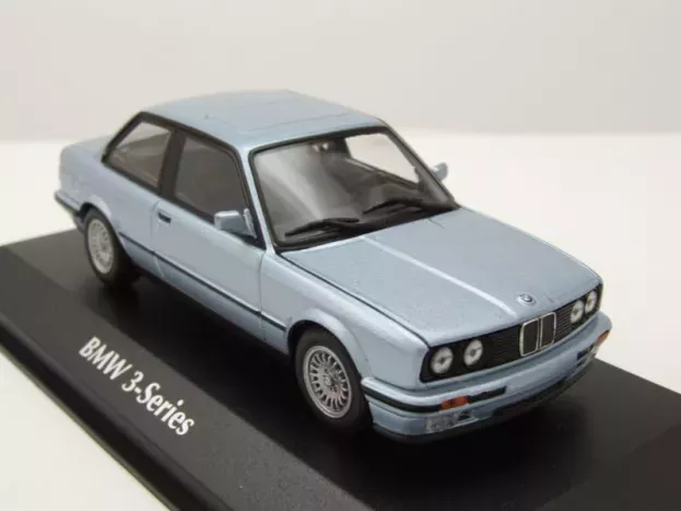 Minichamps Bmw 3-series e30 1989 1:43 940024004