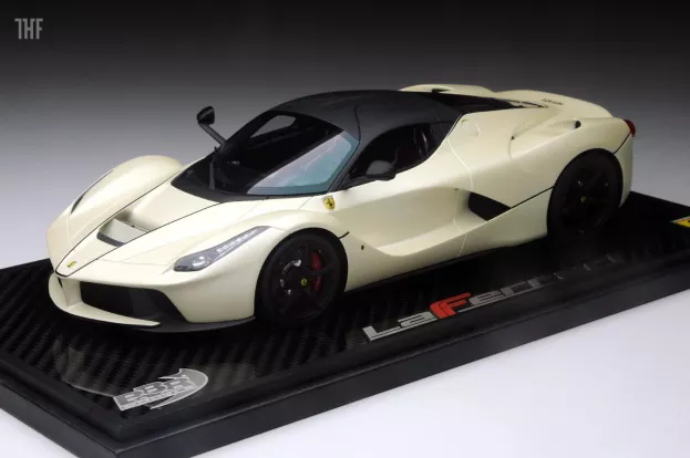 BBR Ferrari Laferrari 2013 1:18 P1867F