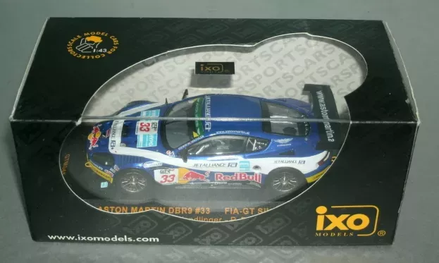 IXO Models Aston Martin Dbr9 Red Bull N 33 Silverstone 2006 K.wendlinger P.peter 1:43 GTM045