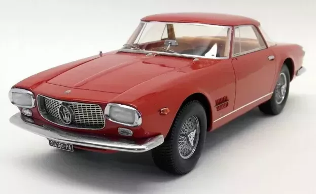 BoS Models Maserati 5000 Gt Allemano 1960 1:18 BOS304