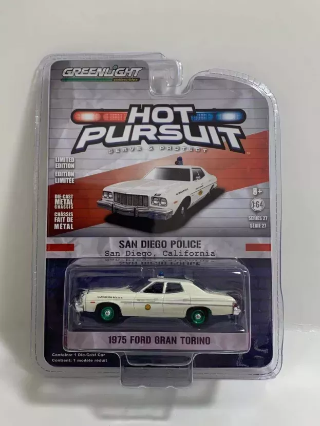Greenlight Ford Gran Torino Police California San Diego 1975 1:64 42840A