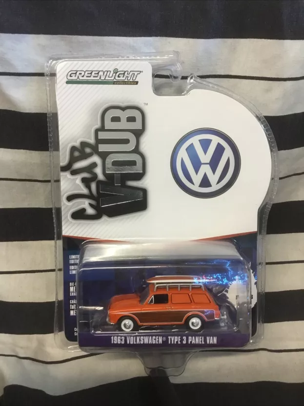 Greenlight Volkswagen Type 3 Panel Van 1963 1:64 36070A