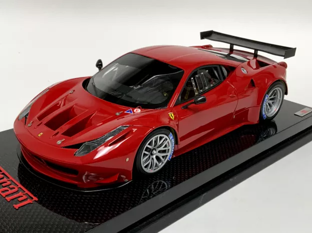 MR Models Ferrari 458 Italia 8c Gt2 2011 1:18 FE05A