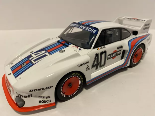 Truescale Porsche 935 77 2.0l 935 Baby Team Martini Racing N 40 Winner Div. Ii Drm Hockenheim 1977 J.ickx 1:18 TS0474