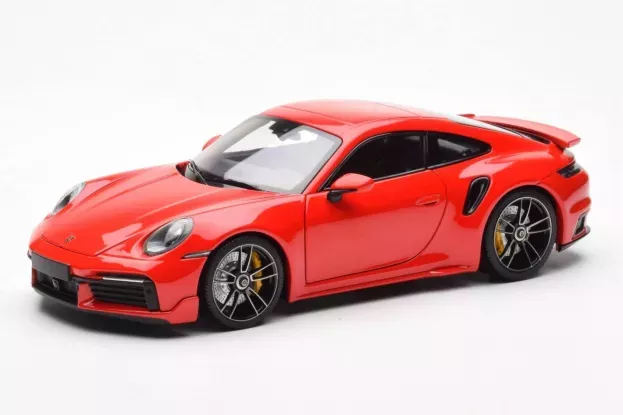 Minichamps Porsche 911 992 Turbo S Coupe Sport Design 2021 1:18 113069078