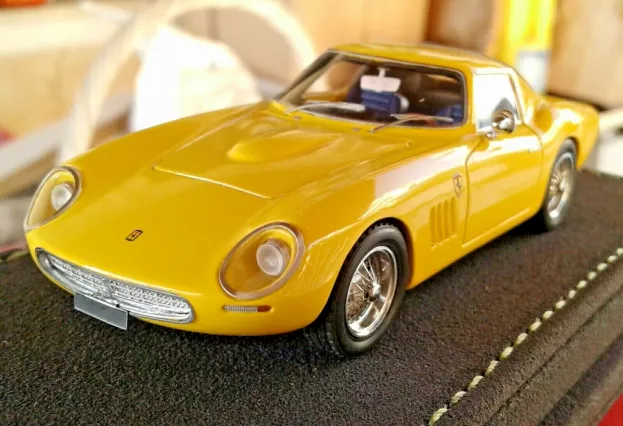 Looksmart Ferrari 250gt Nembo Coupe 1966 1:43 LS274B