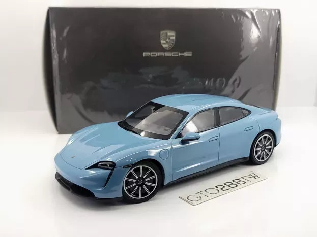 Minichamps Porsche Taycan 4s 2019 1:18 WAP0217810L