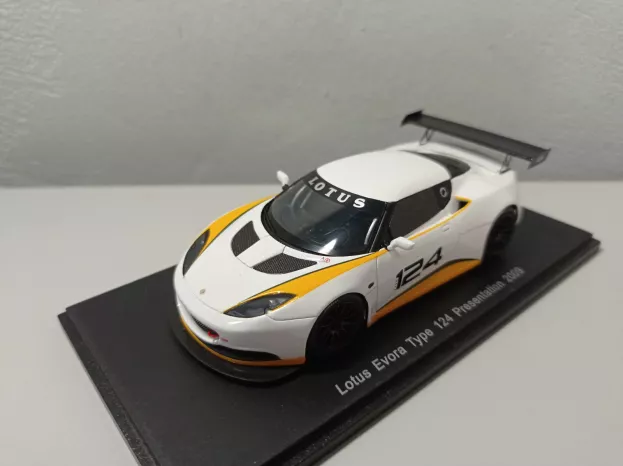 Spark Lotus Evora Type 124 Endurance Press 2009 1:43 S2204