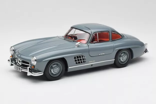 Minichamps Mercedes 300sl W198 I 1954 1:18 180039005