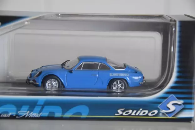 Solido Renault A110 Alpine 1973 1:43 143207