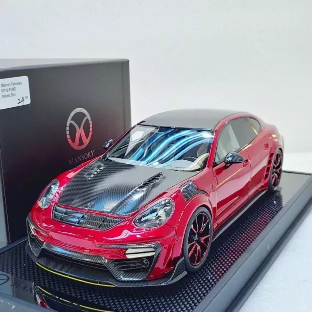 Motorhelix Porsche Panamera Mansory 2019 1:18 MY18-PAMR