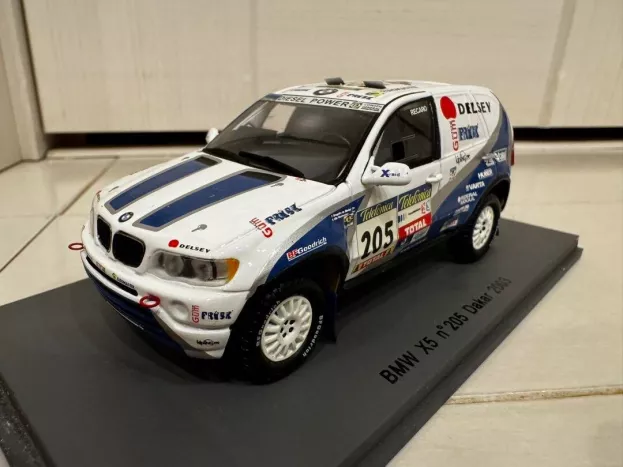 Spark Bmw X5 N 205 Rally Dakar 2003 1:43 S0491
