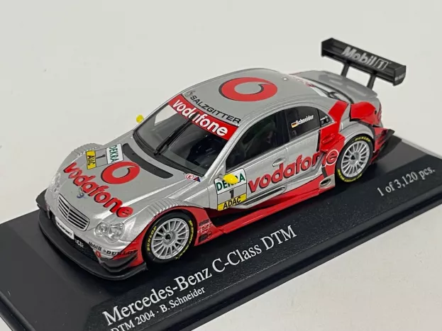 Minichamps Mercedes C-class Amg Team Vodafone N 1 Dtm 2004 B.schneider 1:43 400043401