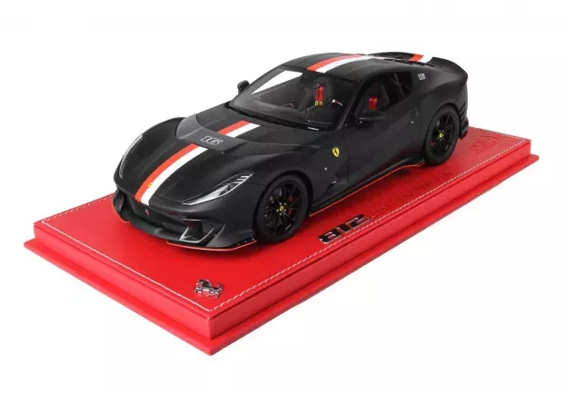 BBR Ferrari 812 Competizione N 16 Principato Di Monaco Livery 2021 Con Vetrina With Showcase 1:18 P18234-VET
