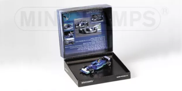 Minichamps Sauber F1 C21 Petronas 2001 Gift Set With Engine Sound 1:43 436020078