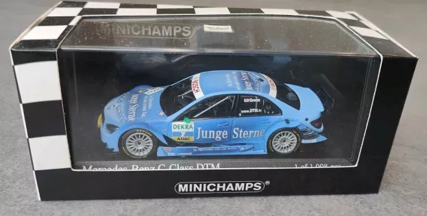 Minichamps Mercedes C-class Amg Junge Sterne N 7 Dtm 2009 J.green 1:43 400093807