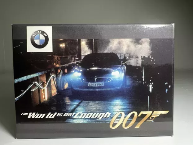 Minichamps Bmw Z8 007 James Bond The World Is Not Enough 1:43 666