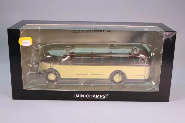 Minichamps Mercedes O3500 Autobus 1950 1:43 439360010