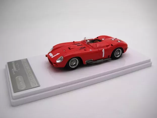 Tecnomodel Maserati 450s 4.5l V8 Team Officine Alfieri Maserati N 1 24h Nurburgring 1957 Juan Manuel Fangio Stirling Moss 1:43 TM43-39B