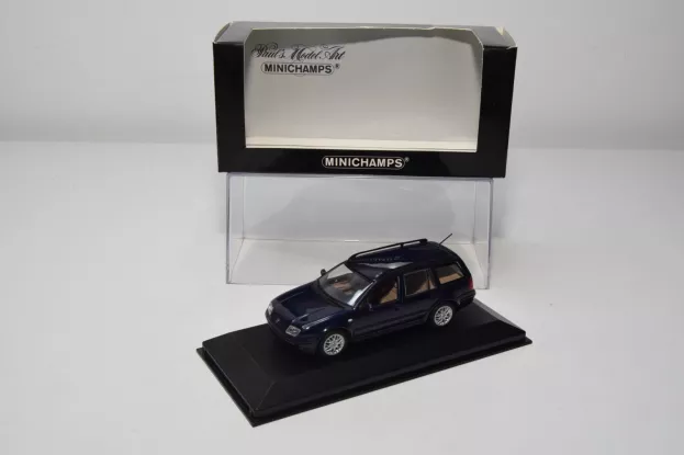 Minichamps Volkswagen Bora Variant 1999 1:43 58210